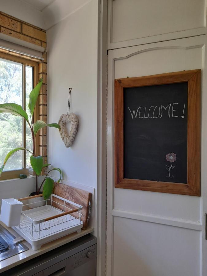 Figtree Cottage - Homestay - Yeppoon Bagian luar foto